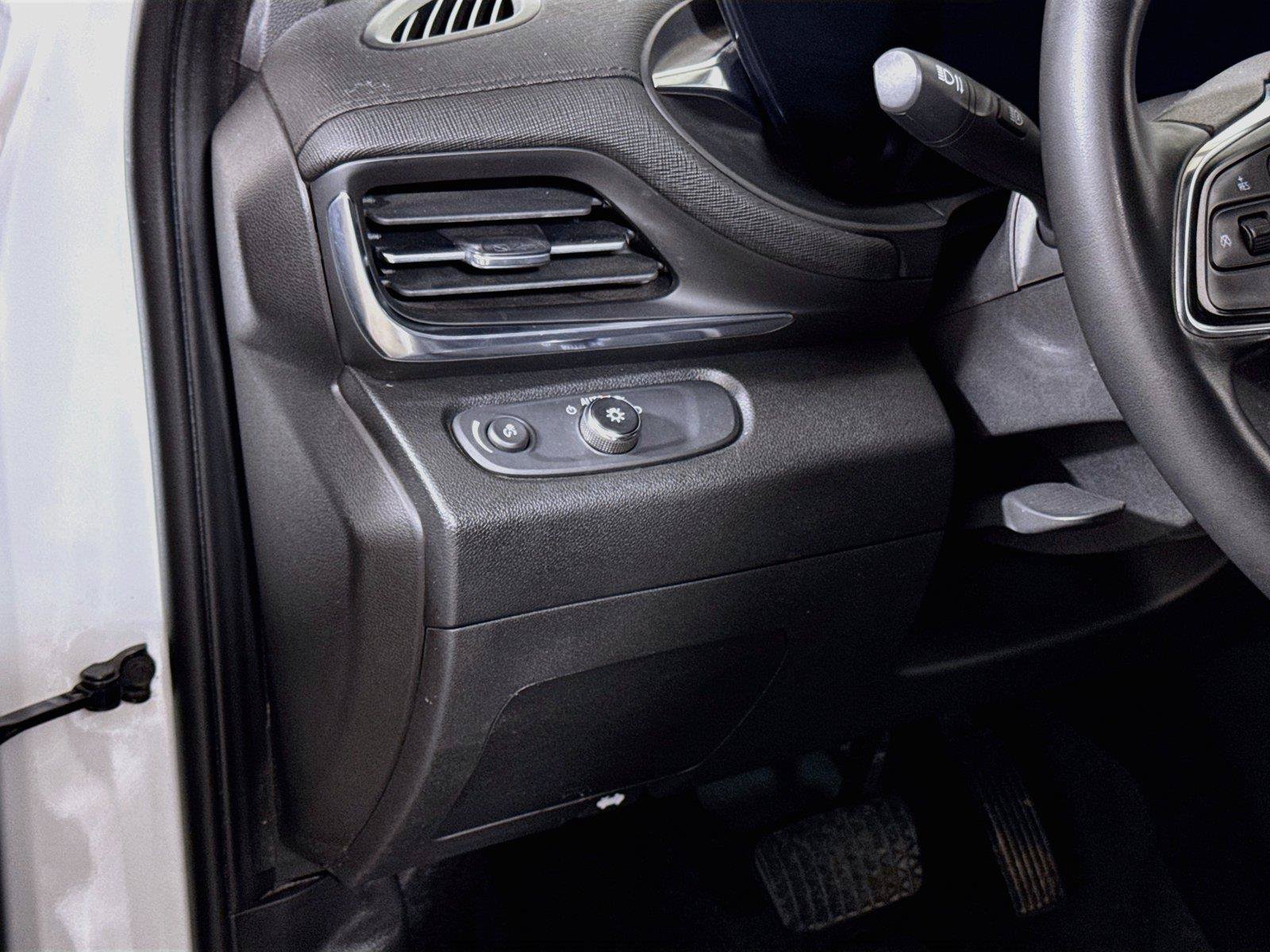 Certified 2024 Buick Envista Preferred w/ Convenience I Package FWD image 8