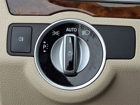 Used 2016 Mercedes-Benz E 400 4MATIC Coupe image 25