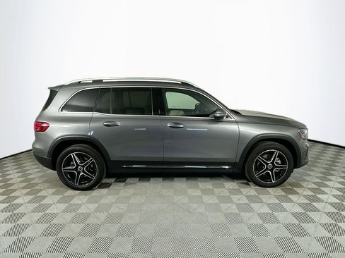 Used 2026 Mercedes-Benz GLB 250 image 8