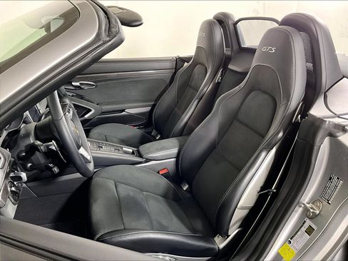 Used 2025 Porsche 718 Boxster GTS RWD image 5