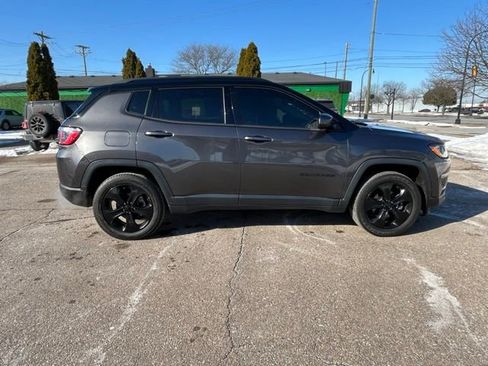 Used 2018 Jeep Compass Altitude image 7