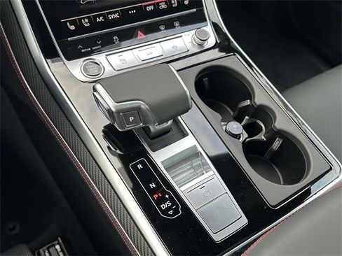 New 2026 Audi Q8 Prestige image 12