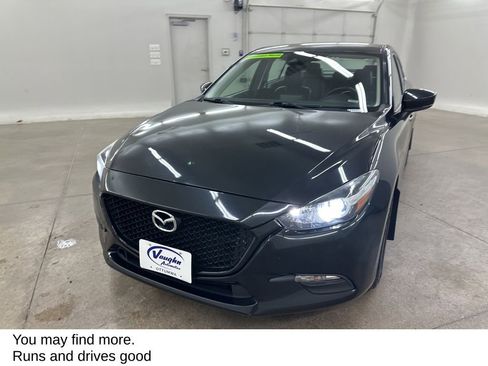 Used 2017 MAZDA MAZDA3 Touring image 5