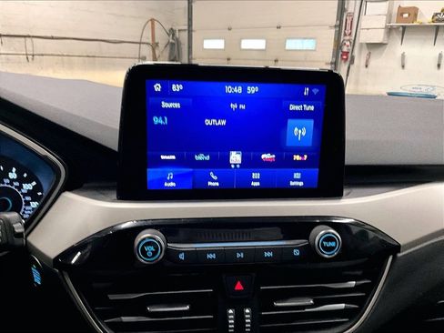 Used 2022 Ford Escape SE w/ Cold Weather Package AWD/4WD image 18