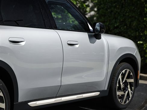 New 2027 MINI Cooper Countryman S image 8