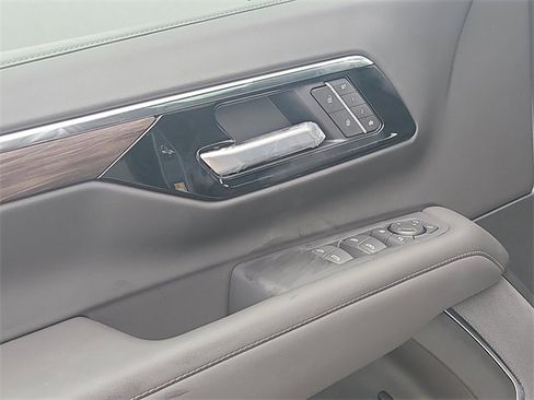 New 2025 Chevrolet Suburban LT w/ Comfort Package image 20