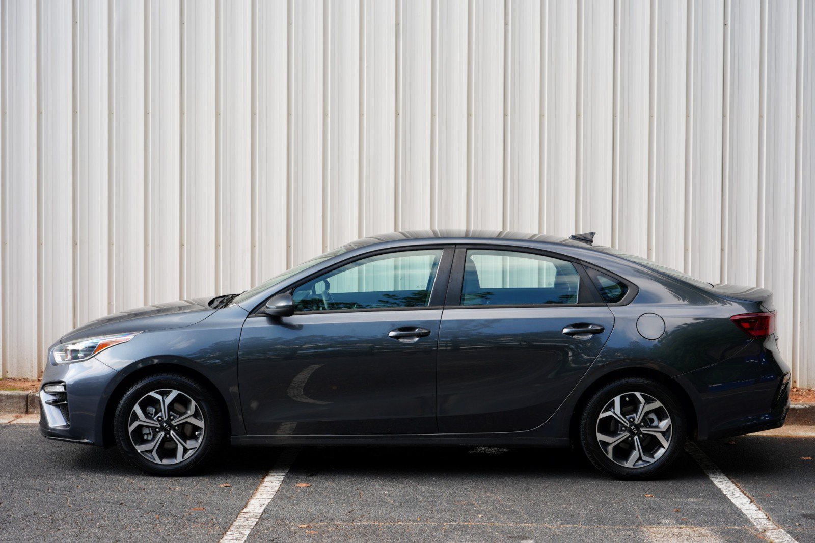 Used 2020 Kia Forte LXS FWD image 40
