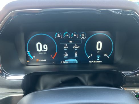 Used 2023 Ford F150 Lariat w/ Equipment Group 502A High AWD/4WD image 21