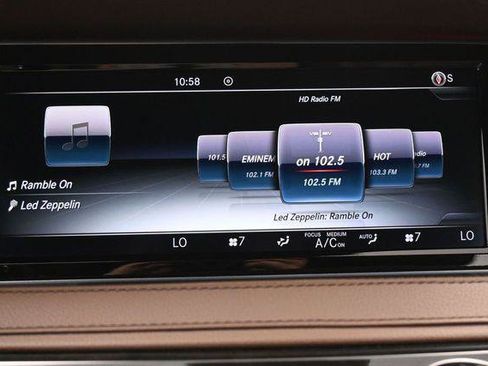Used 2014 Mercedes-Benz S 550 Sedan image 23