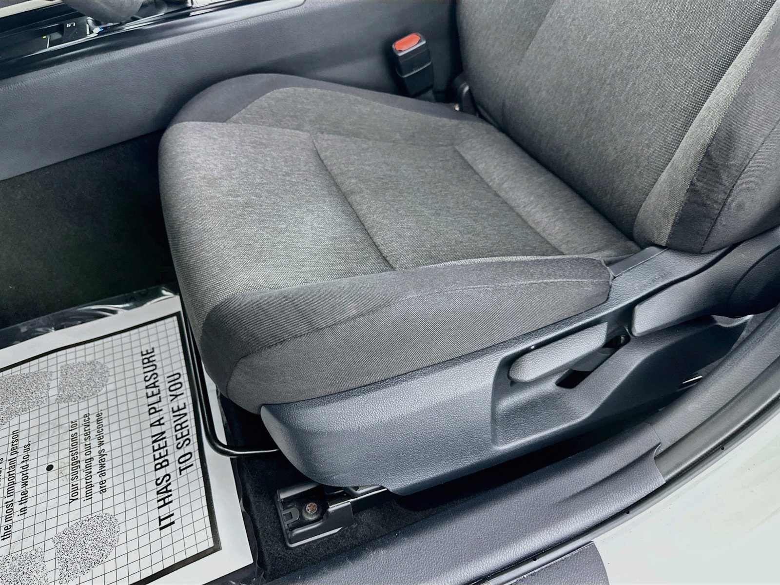 Used 2025 Toyota Camry LE FWD image 25