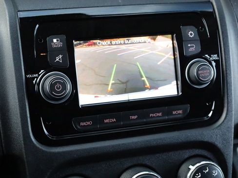 Used 2017 RAM ProMaster 1500 w/ Interior Convenience Group image 28