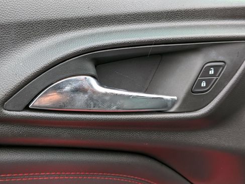 Used 2025 Chevrolet Trax RS w/ Driver Confidence Package FWD image 13