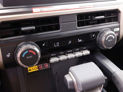 New 2025 Toyota Tacoma SR5 image 18