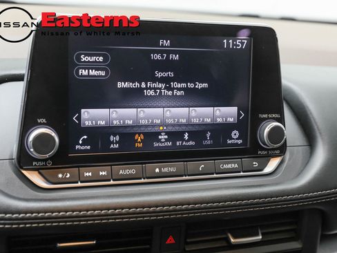 Used 2023 Nissan Rogue SV image 18