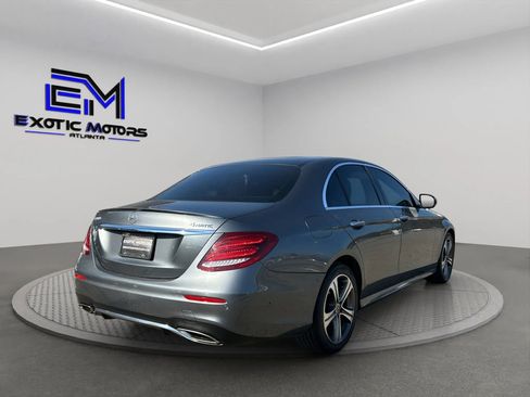 Used 2018 Mercedes-Benz E 300 4MATIC image 5