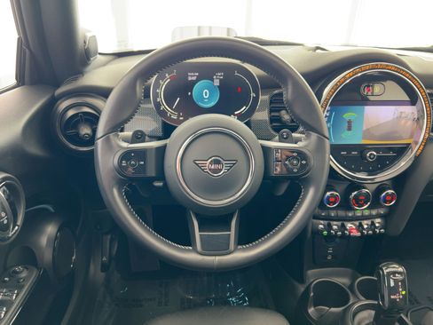 Certified 2023 MINI Cooper S image 21