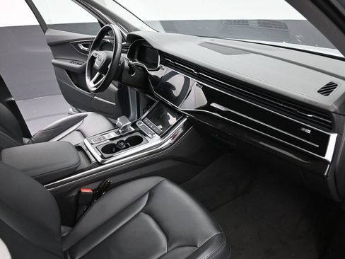 Used 2023 Audi Q7 2.0T Premium Plus w/ Premium Plus Package AWD/4WD image 19