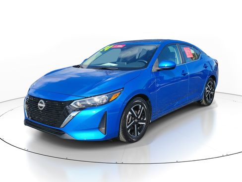 Certified 2024 Nissan Sentra SV FWD image 3