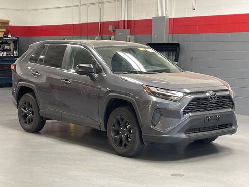 Used 2025 Toyota RAV4 LE image 2