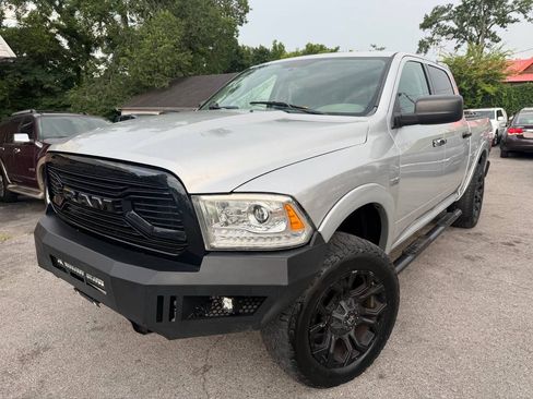 Used 2010 Dodge Ram 1500 Truck SLT RWD image 2