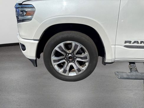 Used 2023 RAM 1500 Limited w/ Body Color Bumper Group image 10