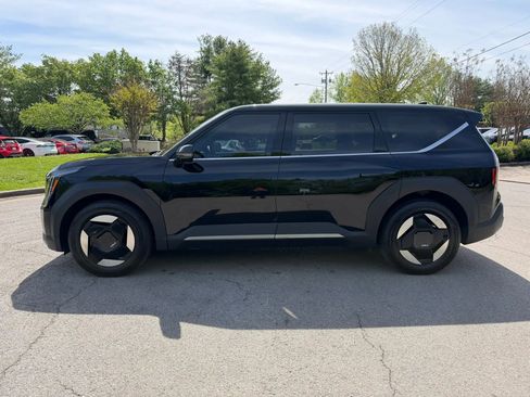 Used 2024 Kia EV9 Light Long Range image 9