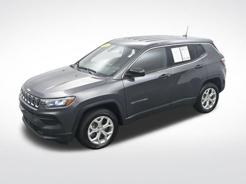 Used 2024 Jeep Compass Sport AWD/4WD image 35