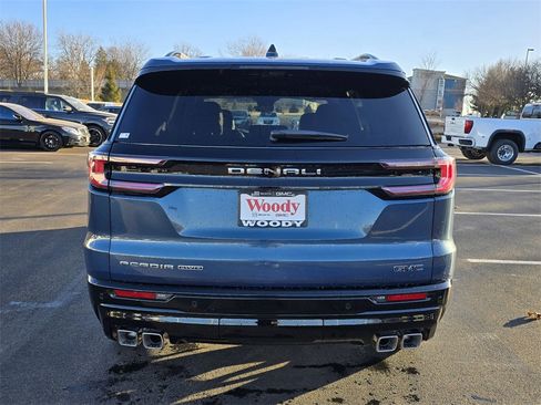 New 2026 GMC Acadia Denali Ultimate image 7
