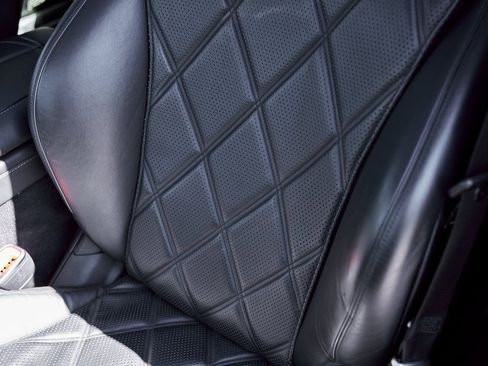 Used 2021 Mercedes-Benz Maybach S 580 4MATIC image 48