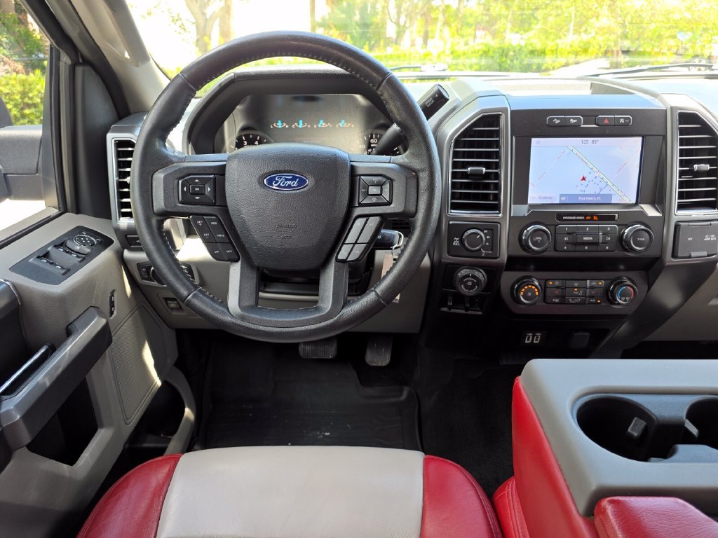 Used 2020 Ford F150 4x4 SuperCrew image 25
