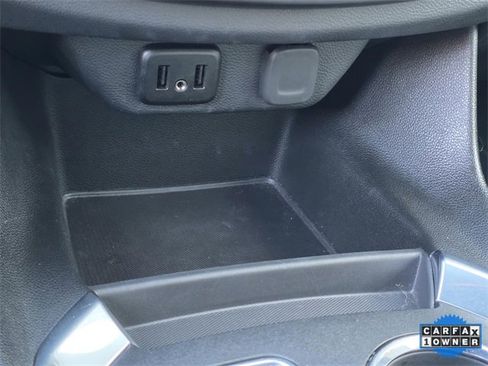 Used 2023 Chevrolet Traverse LS w/ Safety Package image 20