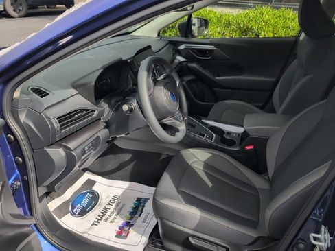 Certified 2025 Subaru Impreza 2.0i image 7