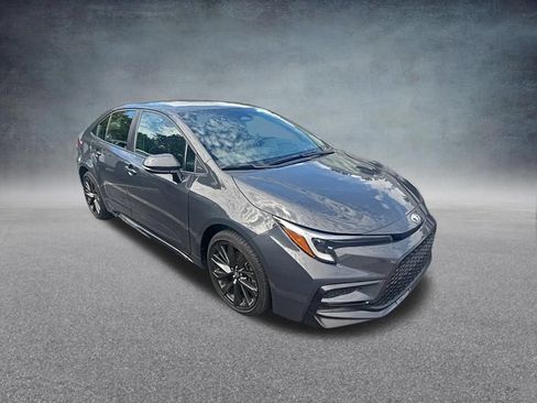 Used 2025 Toyota Corolla SE FWD image 8