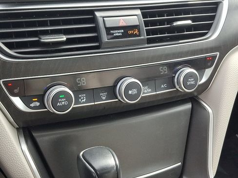 Used 2019 Honda Accord EX-L image 16