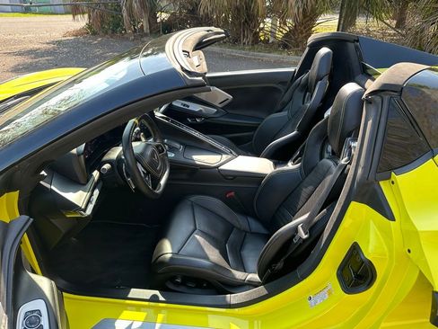 Used 2020 Chevrolet Corvette Stingray Premium Conv w/ 3LT Preferred Equipment Group RWD image 21