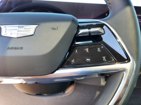 New 2025 Cadillac Escalade IQ Sport 1 w/ Smart Trailering package image 36