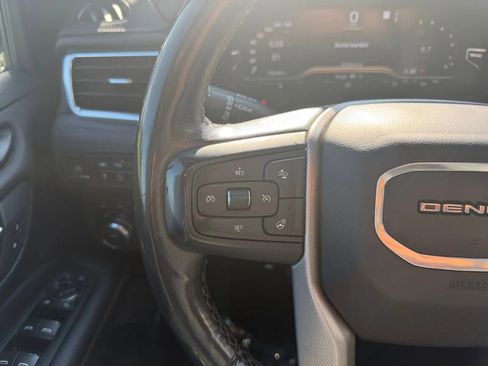 Used 2022 GMC Yukon XL Denali AWD/4WD image 22