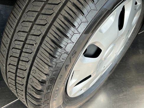 Used 2012 Ford Transit Connect XLT image 40