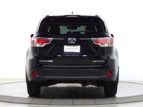 Used 2016 Toyota Highlander Limited Platinum AWD/4WD image 7