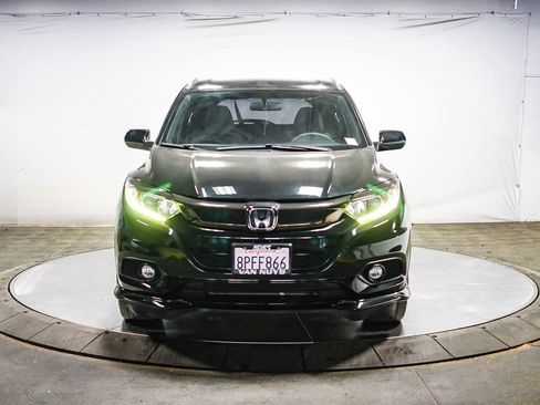 Used 2020 Honda HR-V Sport image 2