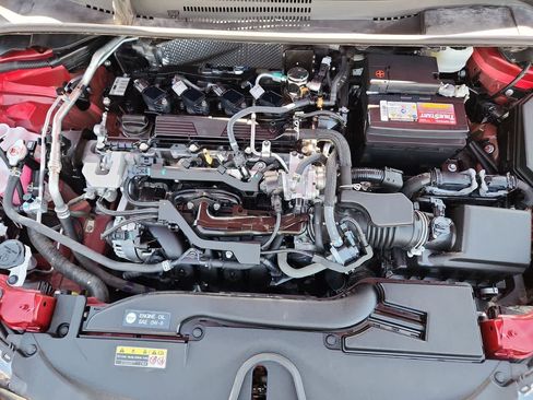 Used 2024 Toyota Corolla SE image 13