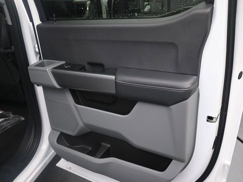 New 2026 Ford F250 XLT image 13