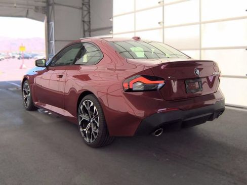 Used 2025 BMW 230i xDrive Coupe w/ Premium Package AWD/4WD image 7