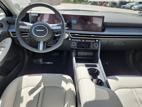 New 2025 Hyundai Sonata SEL FWD image 10