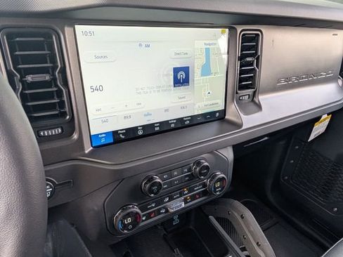 New 2025 Ford Bronco Badlands image 9