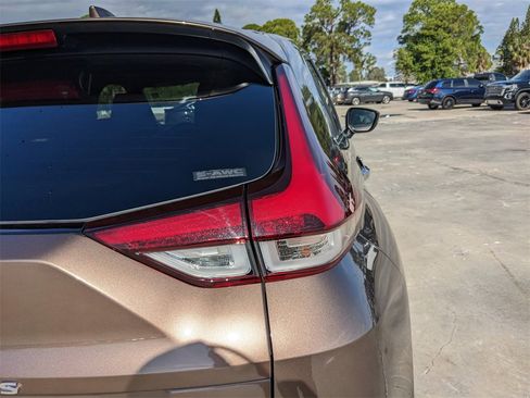 Used 2023 Mitsubishi Eclipse Cross SEL image 12