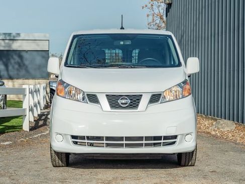 Used 2021 Nissan NV200 SV w/ Sliding Door Glass Package image 9