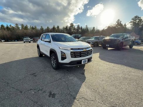 New 2025 Chevrolet Equinox LT w/ Safety and Technology Package image 36