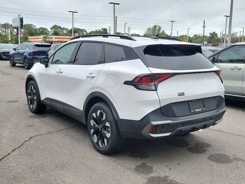 Used 2023 Kia Sportage X-Line AWD/4WD image 4