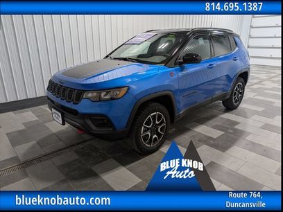 Used 2025 Jeep Compass Trailhawk